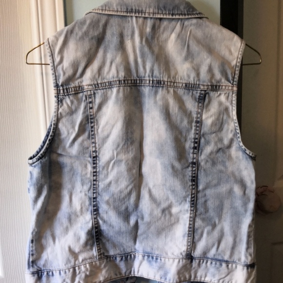 Denim vest - Picture 4 of 5